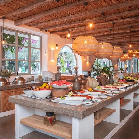 Ami-tai Luxury Honeymoon *