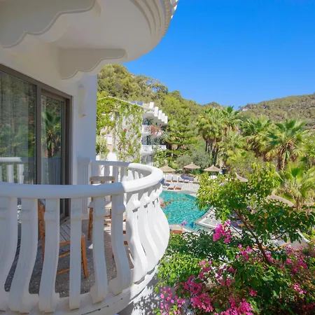 Deluxe Pet Friendly Hotel Fethiye