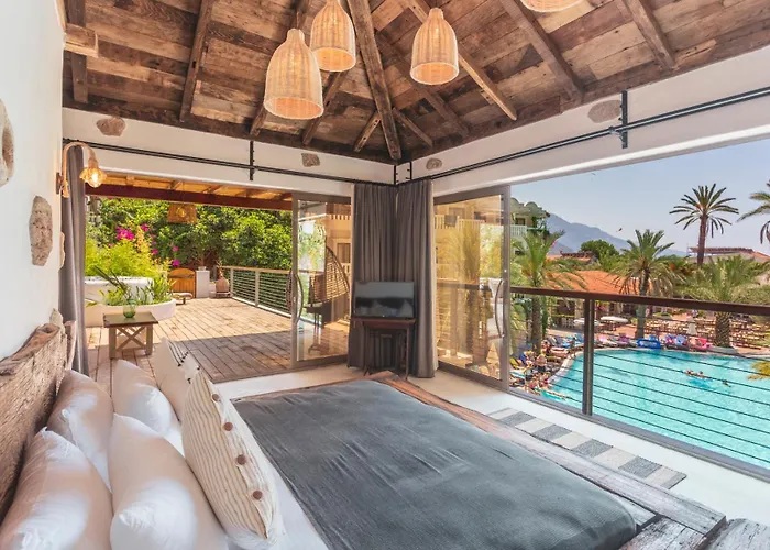 Ami-tai Luxury Honeymoon *