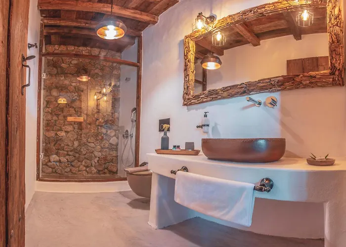 Hotel Ami-tai Luxury Honeymoon *